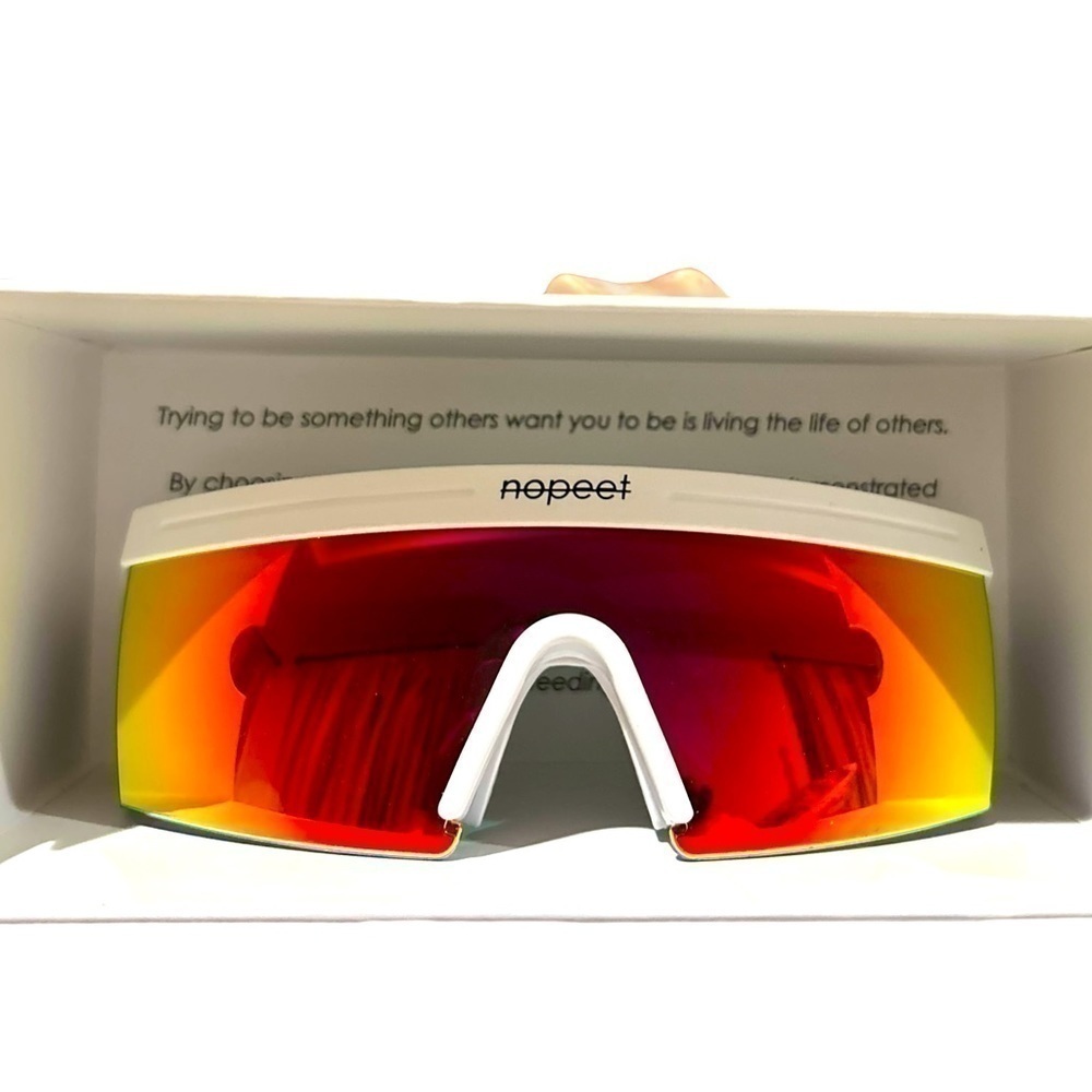 NWOT Nopeet Originals Ski Sports Glasses